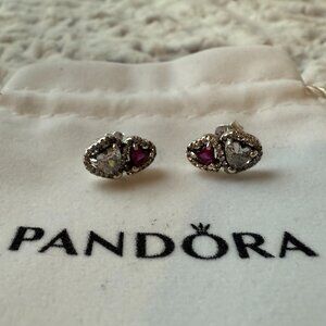 Pandora Halo Hearts Stud Earrings - Sterling silver